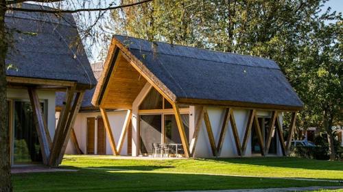 Prekmurska vas Ajda - Vikend odmor udvoje, Moravske Toplice, Slovenija - 300 EUR - 2x noćenje u apartmanskom naselju za 2 osobe, Polupansion (buffet doručak i večera) u restoranu Hotela Termal