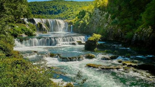 Hotel Swiss Plus - Jesenski odmor u Bihaću, Bihać, Bosna i Hercegovina - 129 EUR - 2x noćenje u dvokrevetnoj sobi za 2 osobe (1 dijete do 7 godina besplatno), Doručak