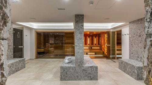 Hotel Malin - Romantična wellness jesen uz more - Standard soba, Malinska, Hrvatska - 319 EUR - 2x noćenje u Standard dvokrevetnoj sobi s balkonom za 2 osobe, Polupansion