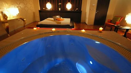 GH Bernardin - Wellness Paradise Spa - Najam VIP suite, Portorož, Slovenija - 136 EUR - Privatni najam prostora s biljno-finskom saunom u trajanju od 2 sata za 2 osobe, Korištenje hidromasažnog bazena i prostora za opuštanje