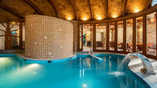 Hotel Piroska - Zimski wellness odmor, Bük, Mađarska - 249 EUR - 2x noćenje u dvokrevetnoj Standard sobi za 2 osobe, Polupansion