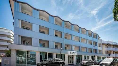 Aparthotel Touring - Obiteljska jesen u centru Grada, Grado, Italija - 309 EUR - 2x noćenje u apartmanu s balkonom za 2 osobe (1 dijete do 12,99 godina besplatno), Doručak