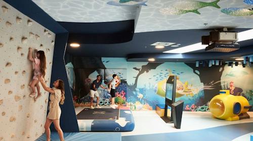 Falkensteiner Family Hotel Diadora - Last minute vrhunski obiteljski odmor - Family room 2+1, Petrčane, Hrvatska - 498 EUR - 2x noćenje u dvokrevetnoj Falky sobi s balkonom za 2 osobe (1 dijete do 11,99 godina besplatno), Polupansion