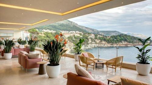Rixos Premium Dubrovnik - Luksuzan VIP wellness u Dubrovniku u adventsko vrijeme - Superior soba, Dubrovnik, Hrvatska - 430 EUR - 2x noćenje u dvokrevetnoj Superior sobi s balkonom i pogledom na more za 2 osobe (1 dijete do 6,99 godina besplatno), Doručak