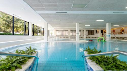 Hotel Pinija - Obiteljska čarolija u novoj wellness oazi uz puni pansion, Petrčane, Hrvatska - 249 EUR - 2x noćenje u Premium sobi s balkonom za 2 osobe (1 dijete do 11,99 godina i 1 dijete do 3,99 godina besplatno), Puni pansion