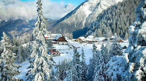 Hotel Krvavec - Planinski odmor na Krvavcu, Cerklje na Gorenjskem, Slovenija - 180 EUR - 1x noćenje u dvokrevetnoj sobi za 2 osobe, Polupansion