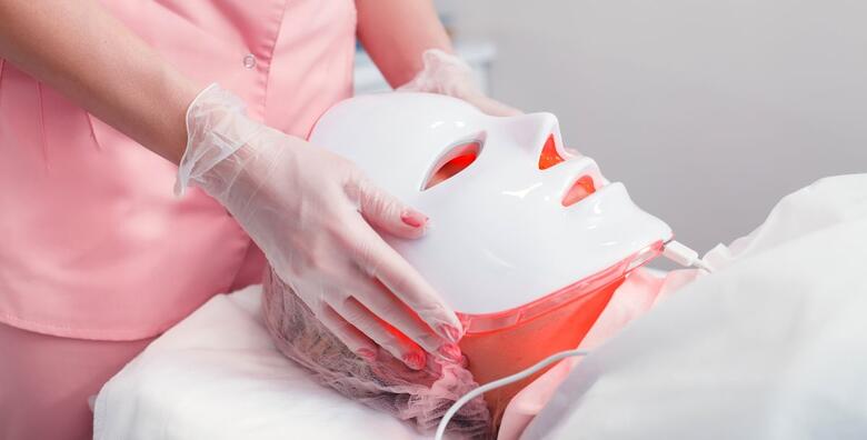 5 tretmana Botox efekta bez igle + LED maska po 60 minu Aura Beauty Studiju